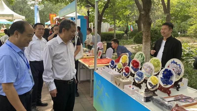 1695633951471878.jpg 640 (3).jpg